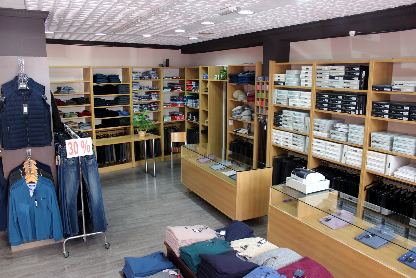 Los pinos moda hombre