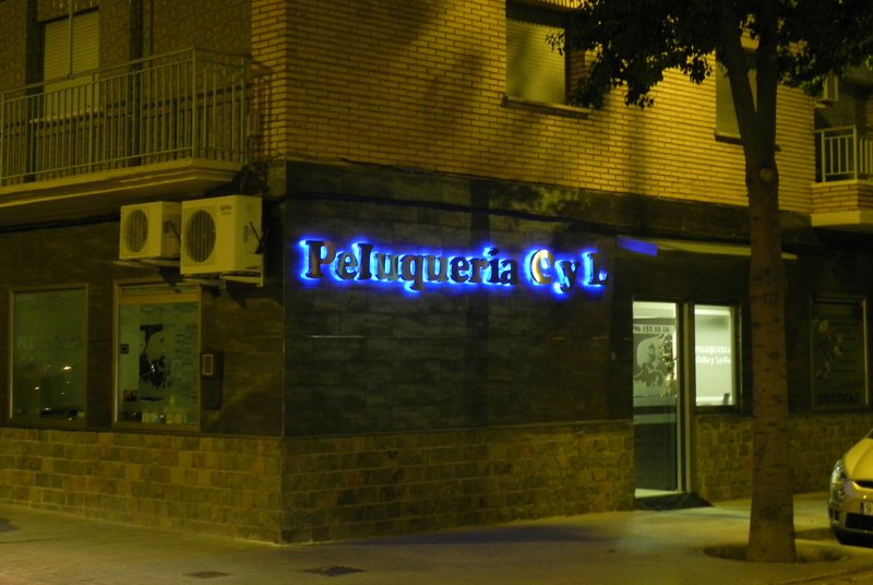 Peluquería C y L