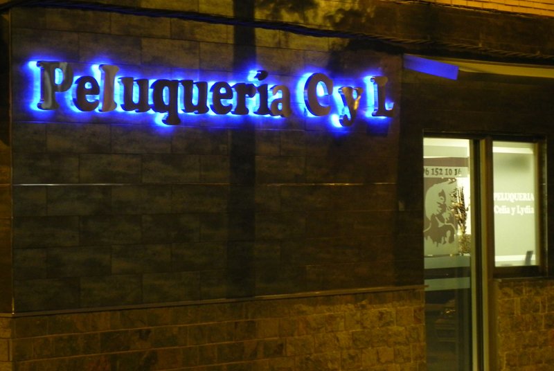 Peluquería C y L