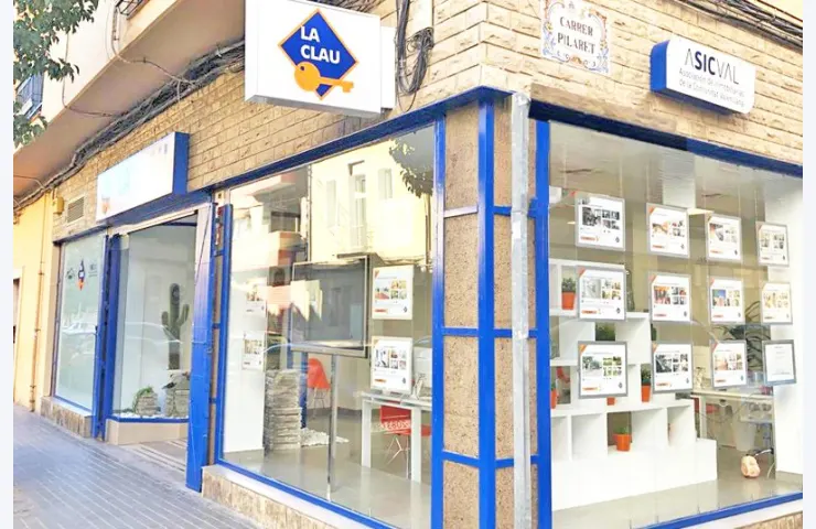 La Clau, servicios inmobiliarios